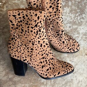 Gibson Latimer leopard Ankle Booties